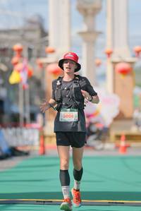 BIB: 5008
                            <button type="button" onclick="openModal(21762489)" class="btn btn-primary btn-sm float-right btn-popup" data-toggle="modal" data-target=".modal-high-quality">
                        <i class="fas fa-shopping-cart"></i> Add to Cart
                    </button>
                                            <button type="button" onclick="isThisMe(21762489, true)" class="btn btn-success btn-sm float-right btn-popup btn-isme hidden" data-toggle="tooltip" data-placement="bottom" title="นี่คือรูปของคุณใช่ไหม คลิกที่นี่เพื่อเอาเข้าอัลบั้ม">
                        <i class="fas fa-plus"></i> Add to album
                    </button>
                    <button type="button" onclick="isThisMe(21762489, false)" class="btn btn-warning btn-sm float-right btn-popup btn-isnotme hidden">
                        <i class="fas fa-ban"></i> Remove from album
                    </button>